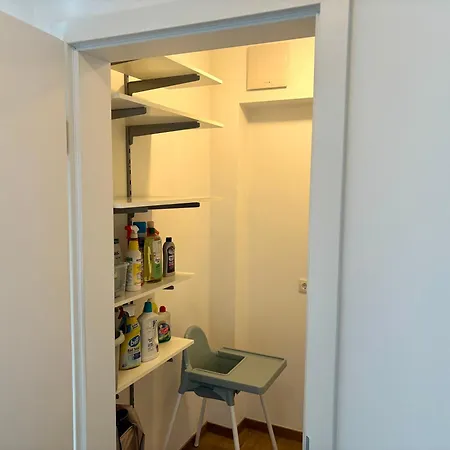 Luxus Am Palaisgarten - Balkon - 55 Smart-tv - Kueche - Boxspringbett - Neu Rastede